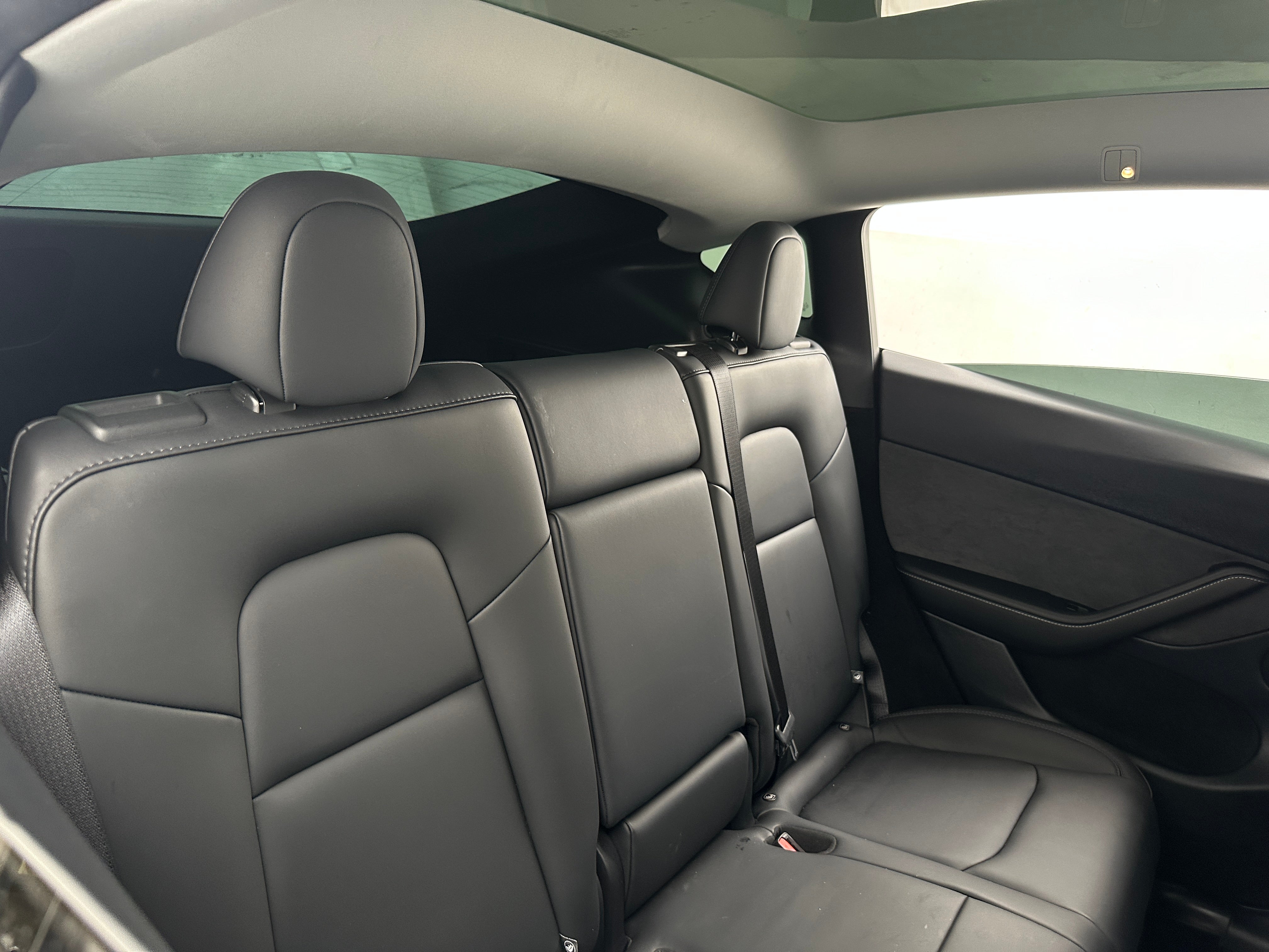 tesla model y 2025 7SAYGDEE4SA342940 image tesla model y 2025 7SAYGDEE4SA342940 image